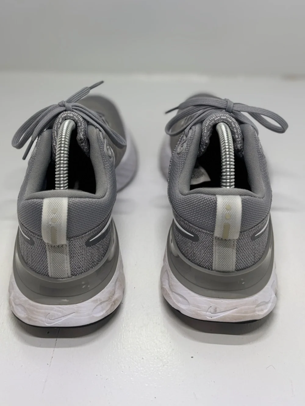 Nike React Infinity Flyknit Women’s Running Shoes size 9.5 Gray White Athletic